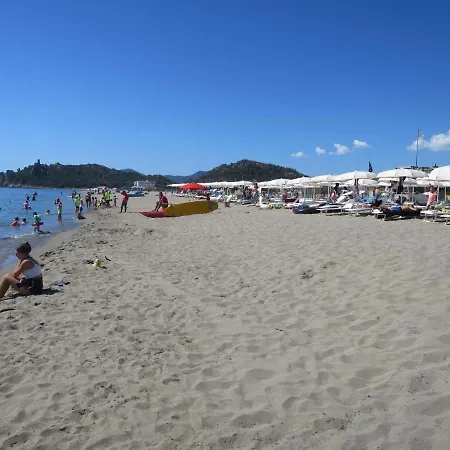 Holiday 4 Mori Muravera